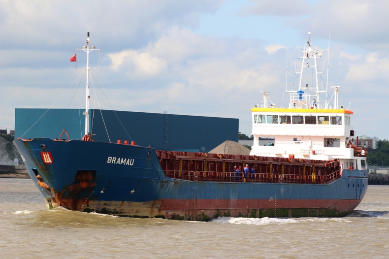 Remont odnowienia klasy drobnicowca Bramau w SMW - GospodarkaMorska.pl