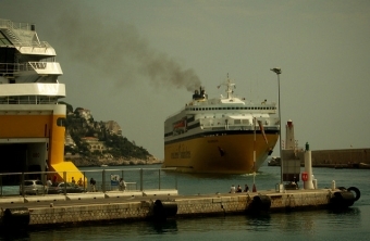 Dania nawołuje do ograniczenia poziomu emisji przez żeglugę - GospodarkaMorska.pl