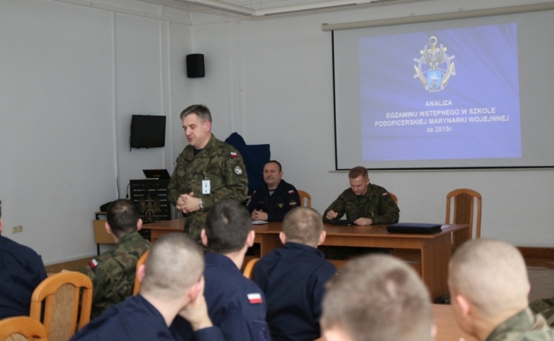 Kurs przygotowawczy dla kandydatów do szkół podoficerskich - GospodarkaMorska.pl