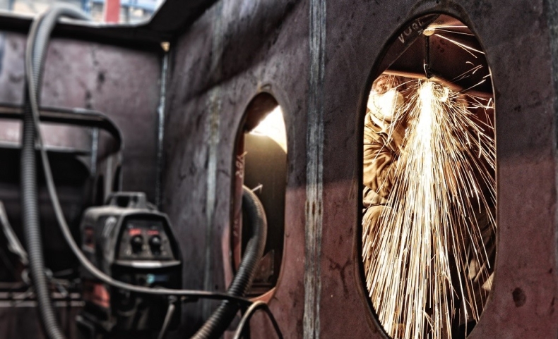 Jest projekt ustawy o aktywizacji przemysłu okrętowego i produkcji komplementarnej. Będzie także zmiana podatków - GospodarkaMorska.pl