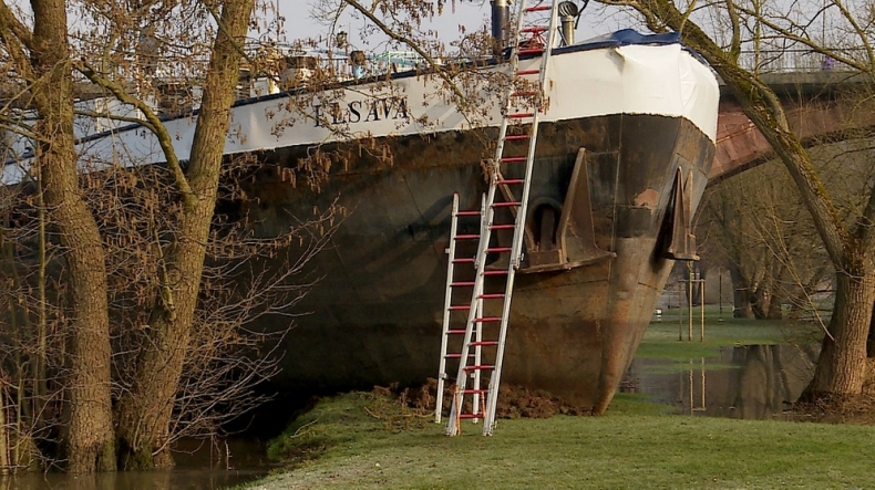 Pijany kapitan nieźle narozrabiał - GospodarkaMorska.pl
