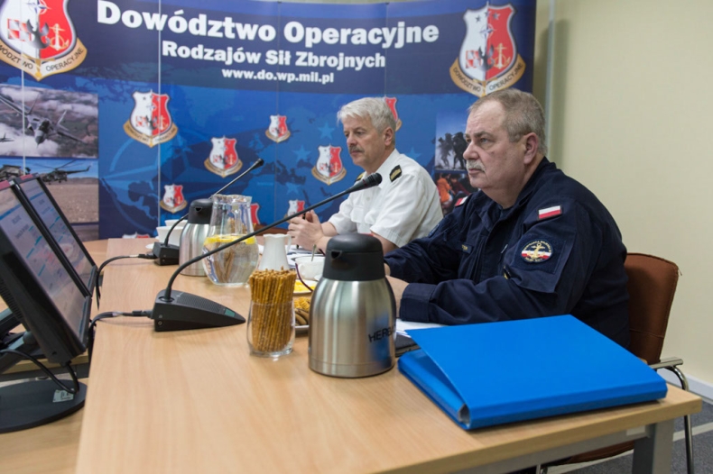 Warsztaty w Dowództwie Operacyjnym RSZ - GospodarkaMorska.pl