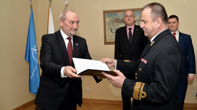 Zmiany kadrowe w wojsku - wyznaczono nowego Inspektora Marynarki Wojennej - GospodarkaMorska.pl