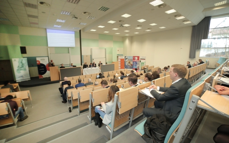 Transport Week 2016: wszystkie ręce na pokład ku poprawie sytuacji na rynku - GospodarkaMorska.pl