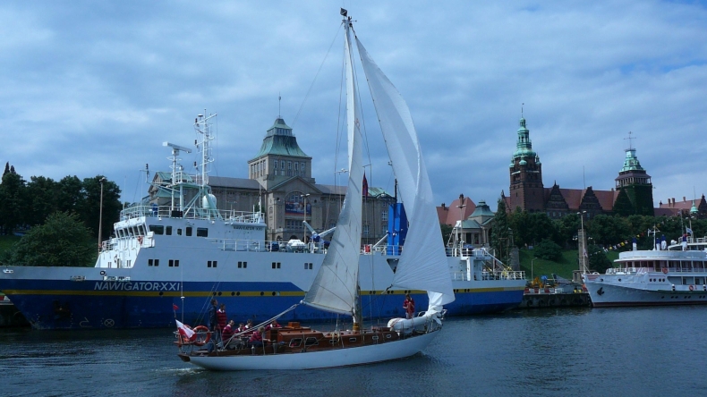 Jacht Magnolia obchodzi złote gody - GospodarkaMorska.pl