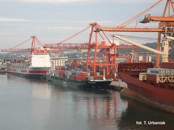 Port Gdynia współpracuje z Uniwersytetem Gdańskim - GospodarkaMorska.pl