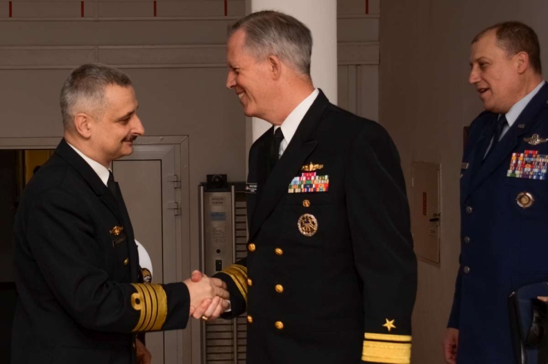 Admirał James J. Shannon z wizytą w Gdyni - GospodarkaMorska.pl