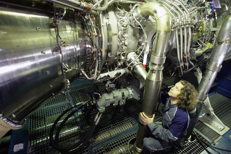 Brytyjski rząd potwierdza zobowiązania dotyczące programu okrętów type 26 dla królewskiej marynarki wojennej - GospodarkaMorska.pl