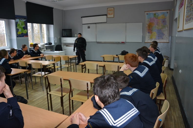 Blisko 300 milionów zł na szkolnictwo zawodowe w pomorskim. Przemysł morski też dostanie - GospodarkaMorska.pl