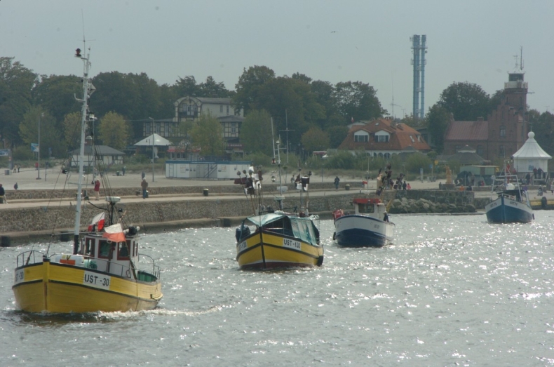 Rybacy będą pikietowali w proteście przeciwko połowom paszowym - GospodarkaMorska.pl