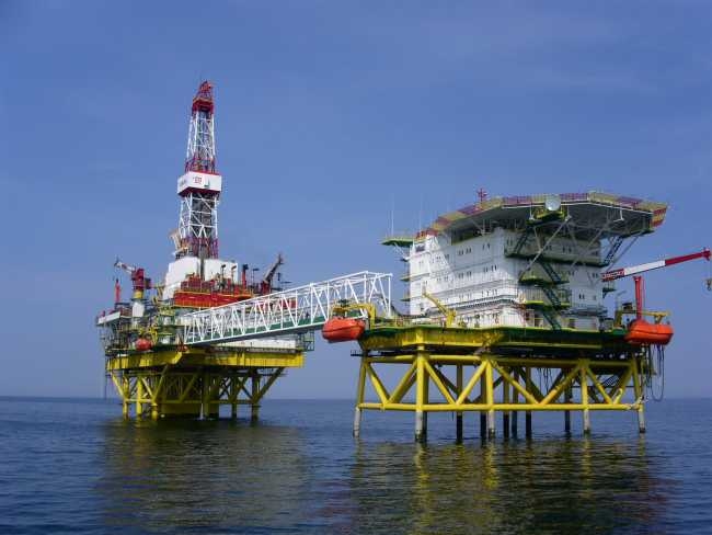 Coraz większa aktywność spółki Lukoil na Bałtyku - GospodarkaMorska.pl