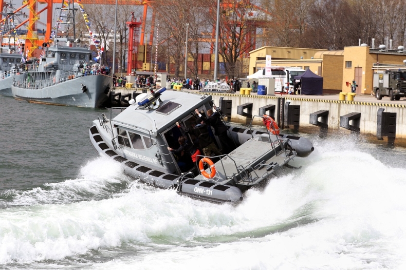 70-lecie 13. Dywizjonu Trałowców - GospodarkaMorska.pl