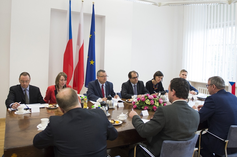 Polsko-czeskie konsultacje międzyrządowe - GospodarkaMorska.pl