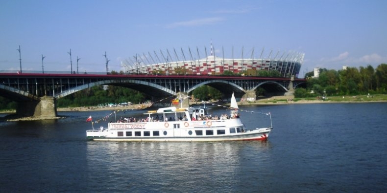 Warszawa szuka operatora rejsów po Wiśle - GospodarkaMorska.pl