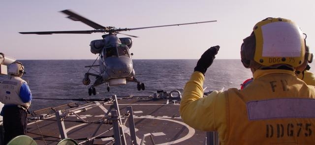 Polski SH-2G na amerykańskim niszczycielu - GospodarkaMorska.pl