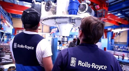 Rolls-Royce w Polsce i na świecie - ciekawostki z życia inżyniera serwisu - GospodarkaMorska.pl