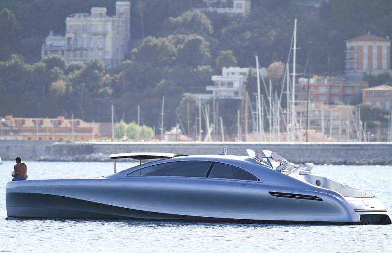 Samochód czy łódź? Chyba nikt nie pogardzi taką maszyną (zdjęcia) - GospodarkaMorska.pl