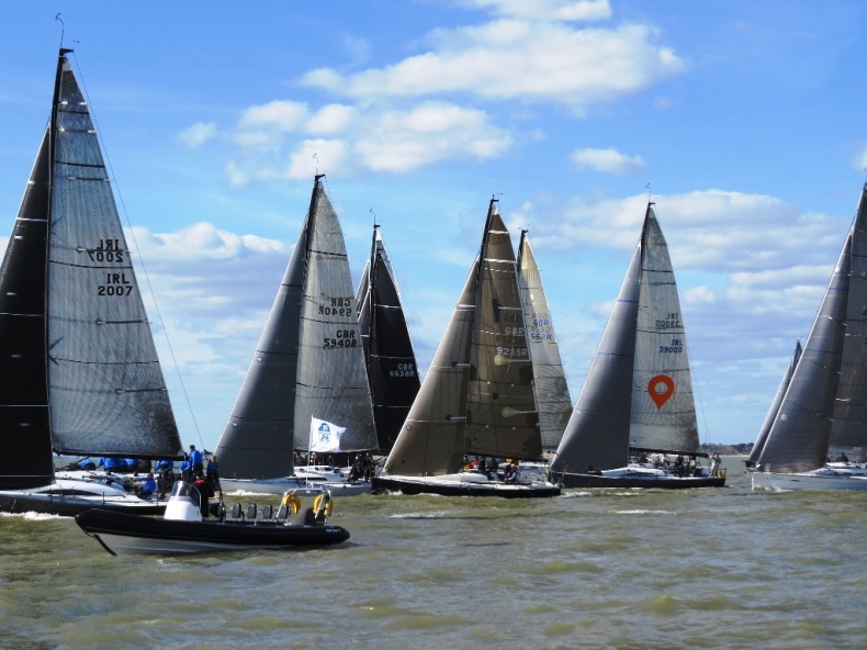 Regaty integrują Trójmiasto - GospodarkaMorska.pl