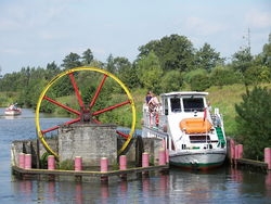 Przed sezonem żeglugowym pochylnie na Kanale Elbląskim przeszły pomyślnie testy - GospodarkaMorska.pl