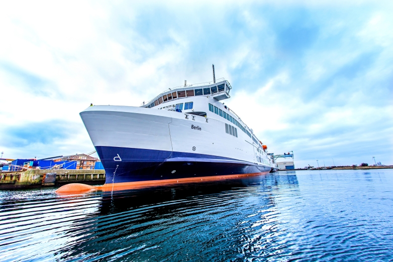 Nowy prom Scandlines został ochrzczony - GospodarkaMorska.pl