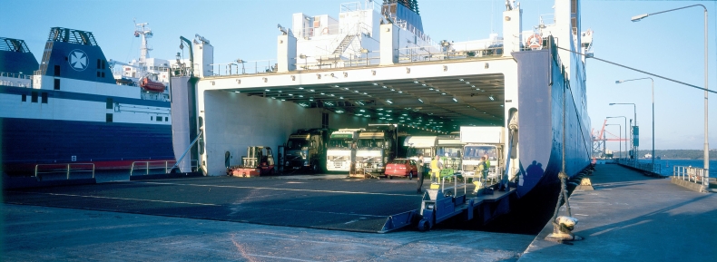 Strajki sektora transportowego we Francji – co z promami? - GospodarkaMorska.pl