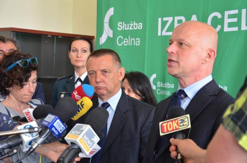 Koniec Izby Celnej w obecnej formie. Powstanie Krajowa Administracja Skarbowa (wideo) - GospodarkaMorska.pl