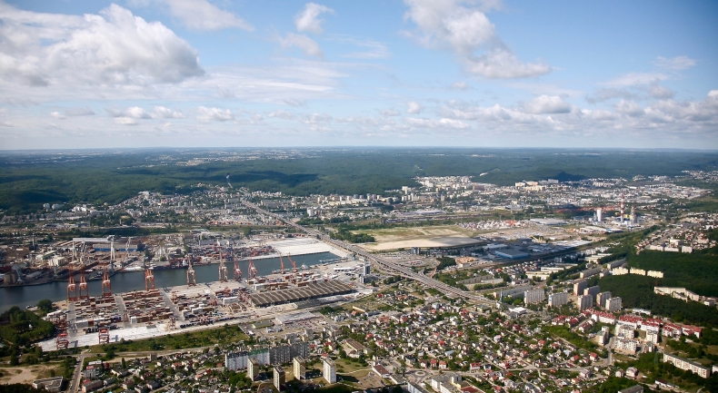 Szmit: nowa droga do gdyńskiego portu może znaleźć się na liście dróg krajowych - GospodarkaMorska.pl