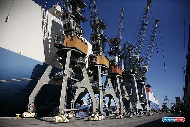 Ustalanie okresu wypowiedzenia - praca u tego samego pracodawcy - GospodarkaMorska.pl