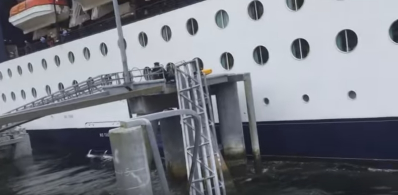 Zobacz: wycieczkowiec uderzył w pirs (wideo) - GospodarkaMorska.pl