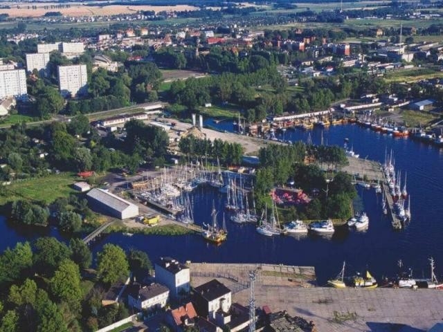 Kołobrzeski port jachtowy otwarty dla wędkarzy - GospodarkaMorska.pl