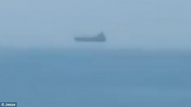 Niesamowity widok. Turysta zauważył lewitujący statek (wideo) - GospodarkaMorska.pl