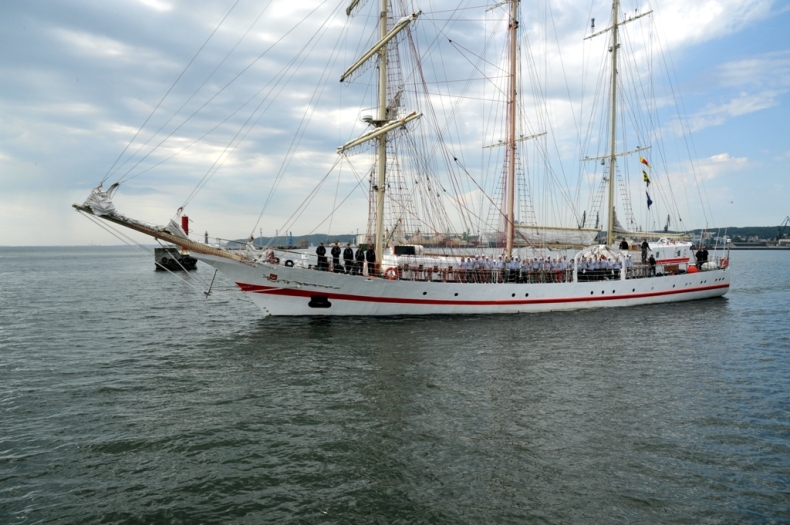 ORP Iskra w obchodach Dni Morza w Szczecinie - GospodarkaMorska.pl