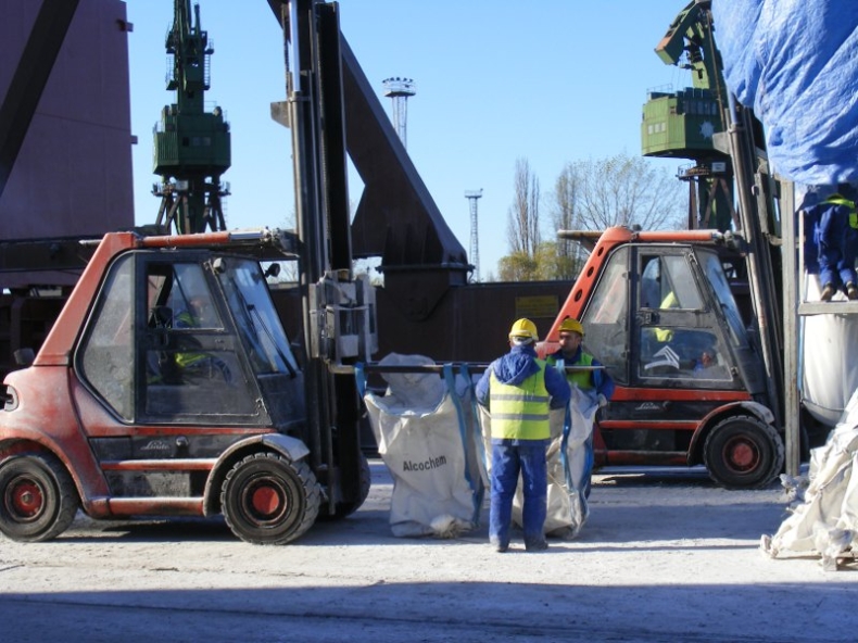 Szczecińska firma zainwestuje 20 mln zł w port - GospodarkaMorska.pl