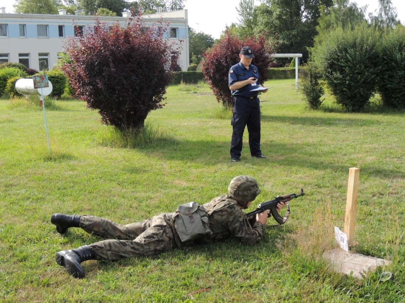 Zostać podoficerem - GospodarkaMorska.pl