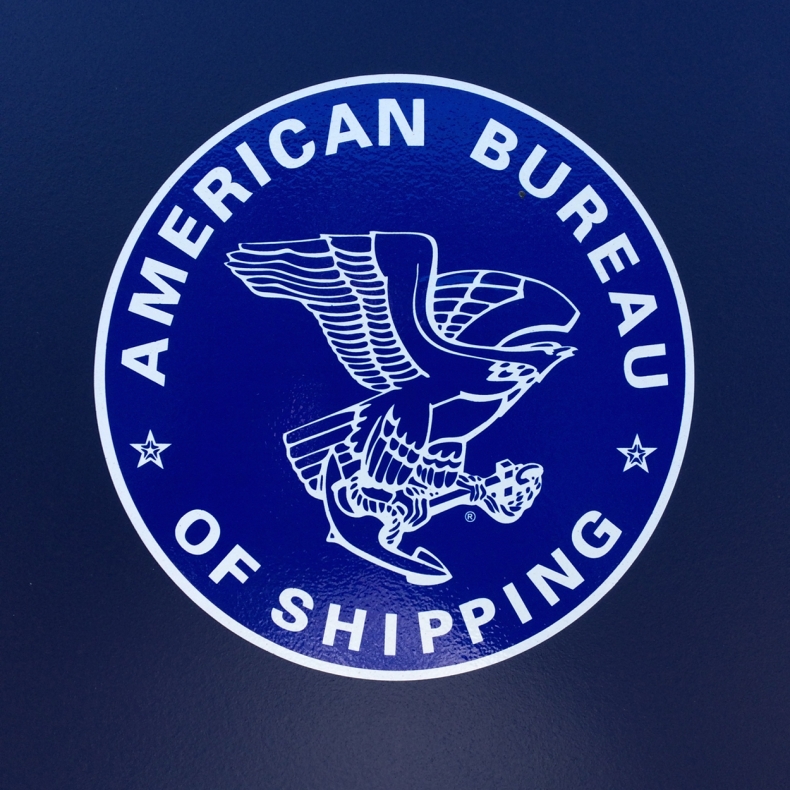 15 000 dolarów dla najlepszych studentów Wydziału Oceanotechniki i Okrętownictwa PG - GospodarkaMorska.pl