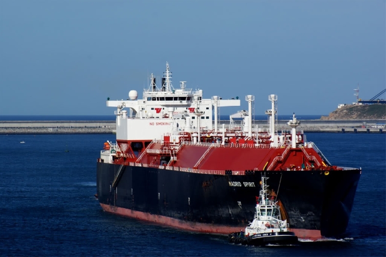 Nowy terminal LNG z Dunkierki po raz pierwszy przyjął gazowiec (wideo) - GospodarkaMorska.pl