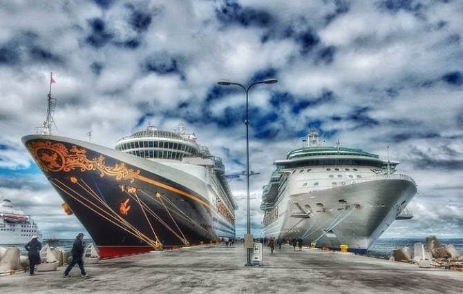 Port w Tallinnie emituje obligacje by sfinansować projekt promowy - GospodarkaMorska.pl