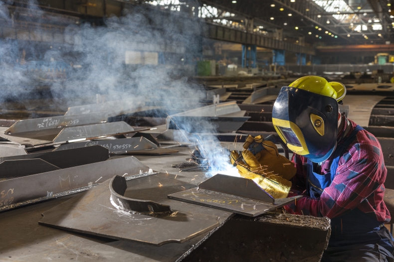 Branża konstrukcji morskich w rozkwicie. Kolejni absolwenci CKZiU na pokładzie Grupy Stoczni Gdańsk - GospodarkaMorska.pl