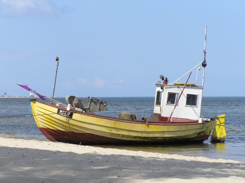 Chiny: więzienie za połów na wodach terytorialnych - GospodarkaMorska.pl