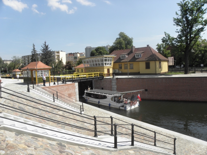 Zakończone prace na bydgoskiej Śluzie Miejskiej nr 2 - GospodarkaMorska.pl