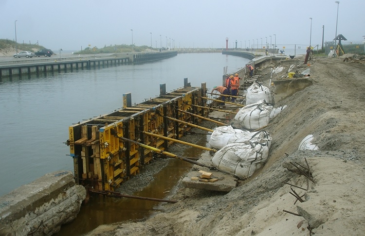 Przebudowa Nabrzeża Gdyńskiego w Porcie Łeba - GospodarkaMorska.pl