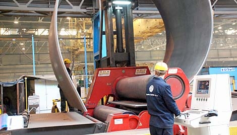 Dłuższy okres wypowiedzenia umów na czas określony - GospodarkaMorska.pl