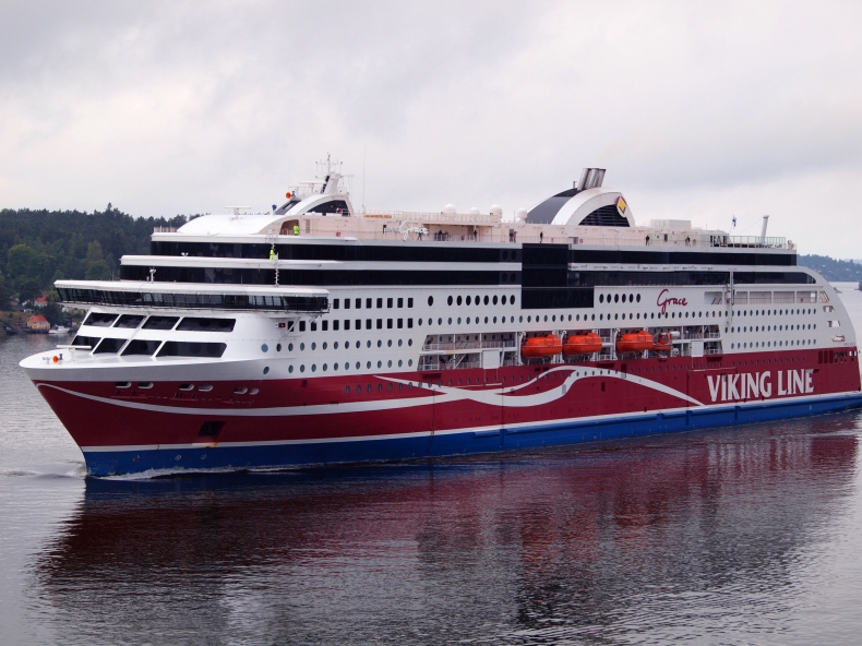 Tysięczne bunkrowanie promu Viking Grace - GospodarkaMorska.pl
