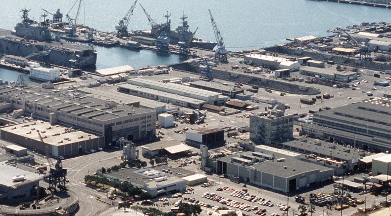 Wpływ ogłoszenia upadłości na zobowiązania upadłego względem kontrahentów - GospodarkaMorska.pl