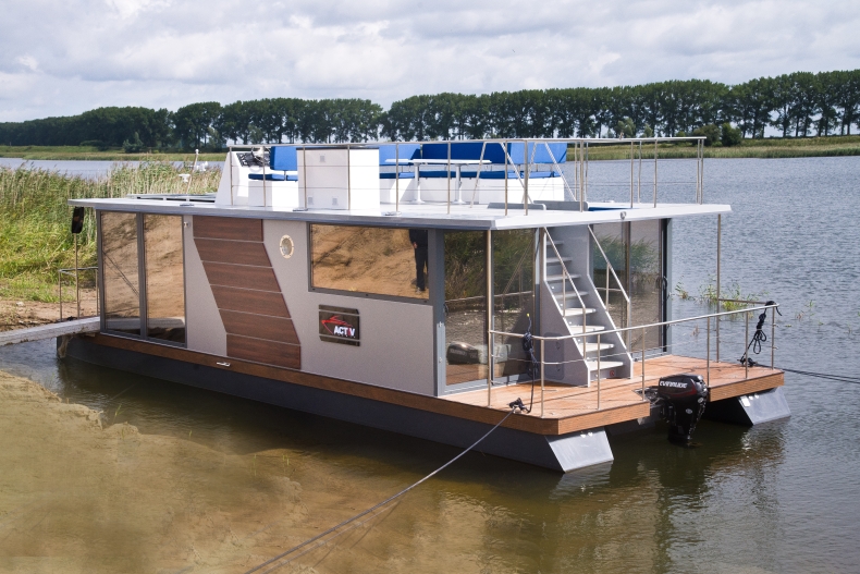 Na Żuławach budują pływające domy - GospodarkaMorska.pl