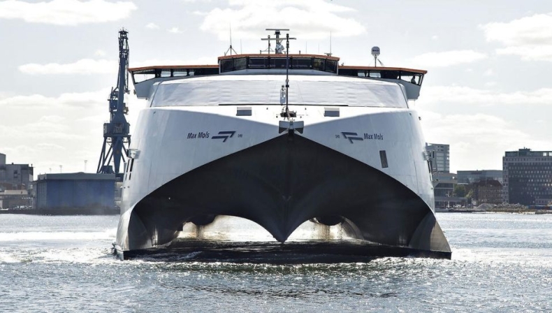 Wysokie wzrosty Mols-Linien - GospodarkaMorska.pl