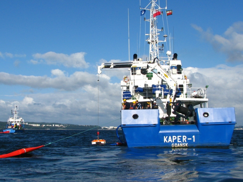 SG-311 w ćwiczeniu usuwania zanieczyszczeń olejowych - GospodarkaMorska.pl