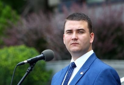 Macierewicz: Misiewicz jest w zarządzie PGZ moim reprezentantem - GospodarkaMorska.pl