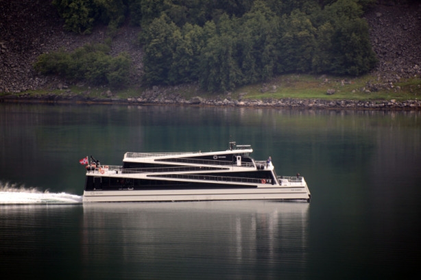 Targi SMM: Norweski Statek Roku - GospodarkaMorska.pl
