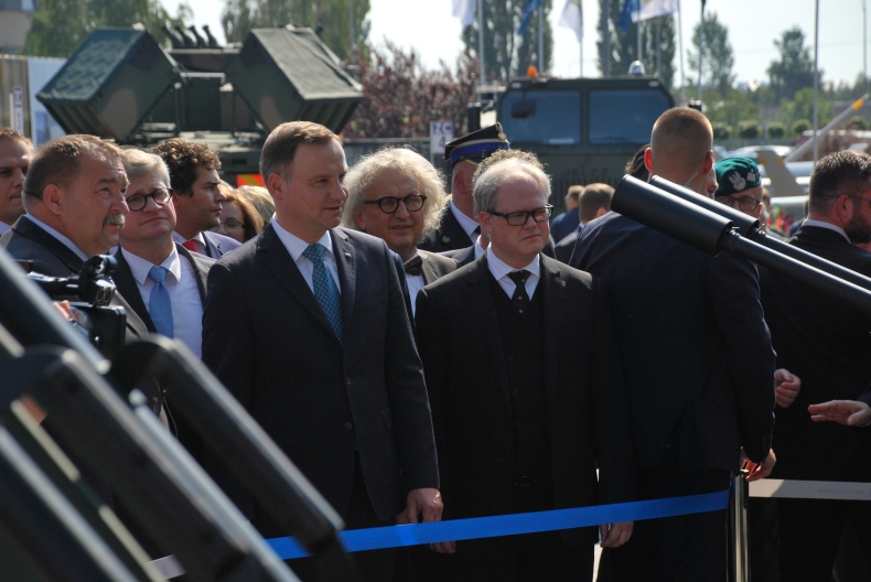 Polska Grupa Zbrojeniowa największą atrakcją XXIV Międzynarodowego Salonu Przemysłu Obronnego - GospodarkaMorska.pl